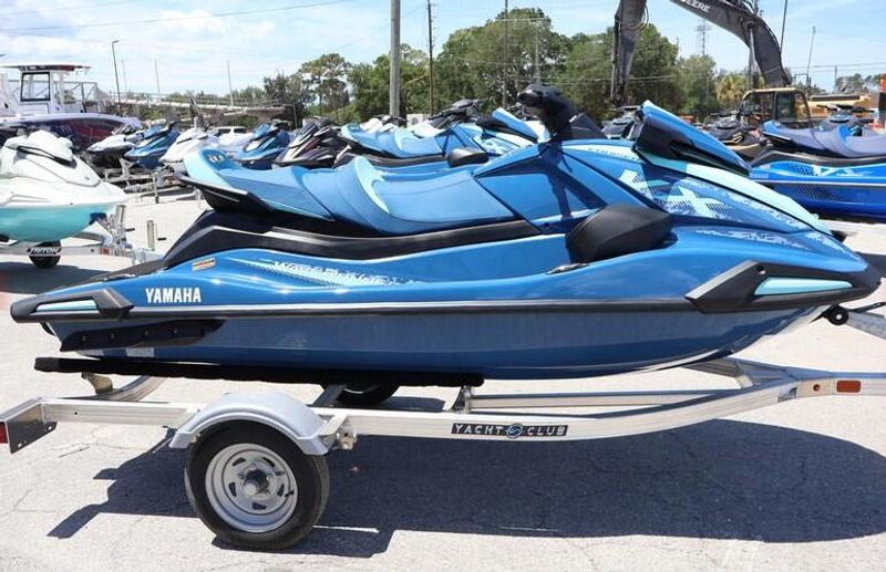 New 2026 Yamaha VX CRUISER W&sol;AUDIO Image 2