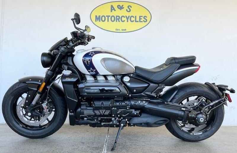 View Incentives! New Triumph Rocket 3 R Evel Knievel for Sale