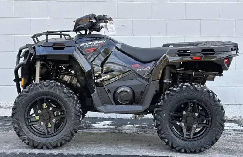 2025 Polaris SPORTSMAN 570  TRAIL ONYX BLACK Image 3