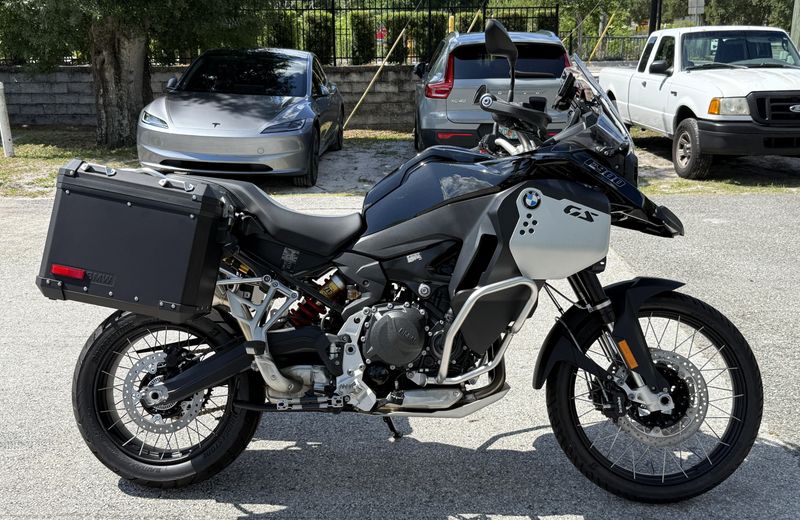 2025 BMW F 900 GS Adventure