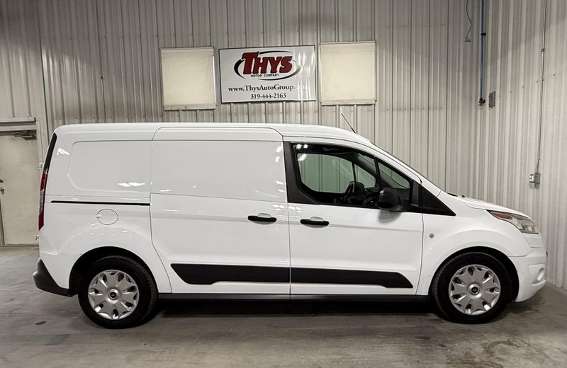 Used 2016 Ford Transit Connect XLTImage 2