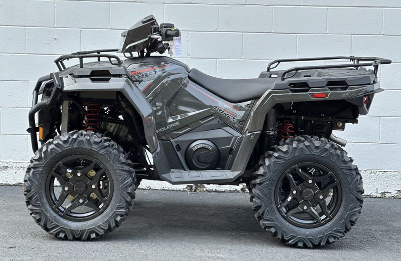 2024 Polaris Sportsman 570 Ride Command  Image 2