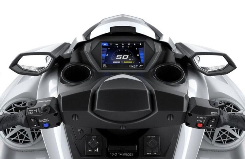 New 2026 Yamaha FX CRUISER SVHO W&sol;AUDIO Image 12