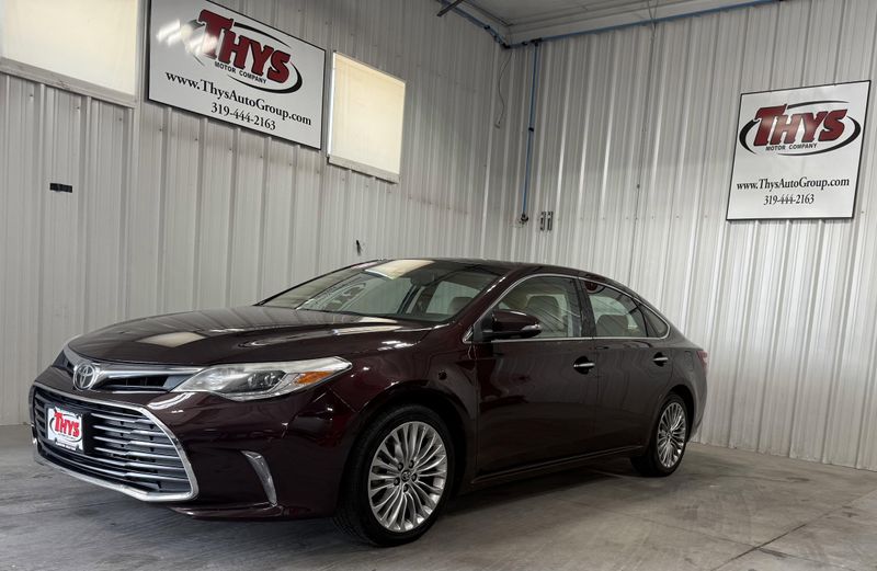 Used 2018 Toyota Avalon LimitedImage 15
