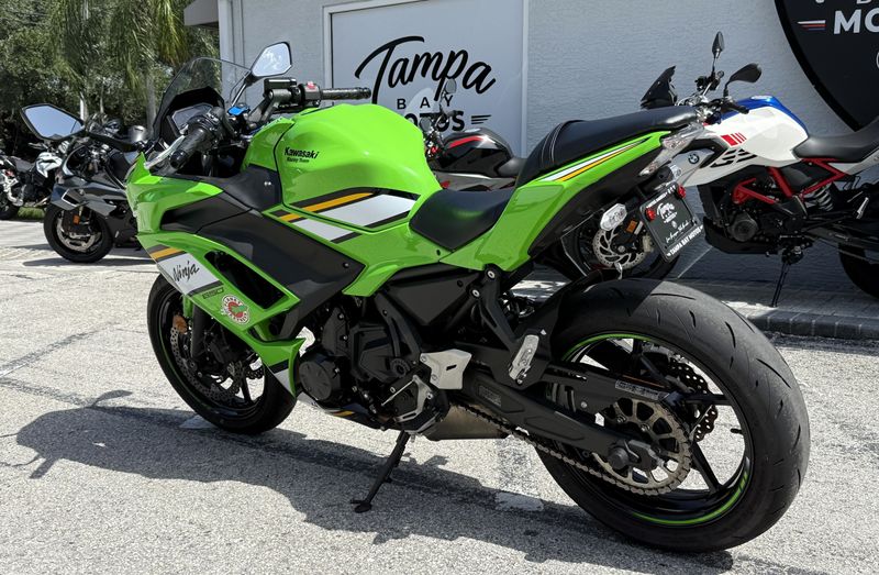 2025 Kawasaki Ninja 650 KRT Edition ABS