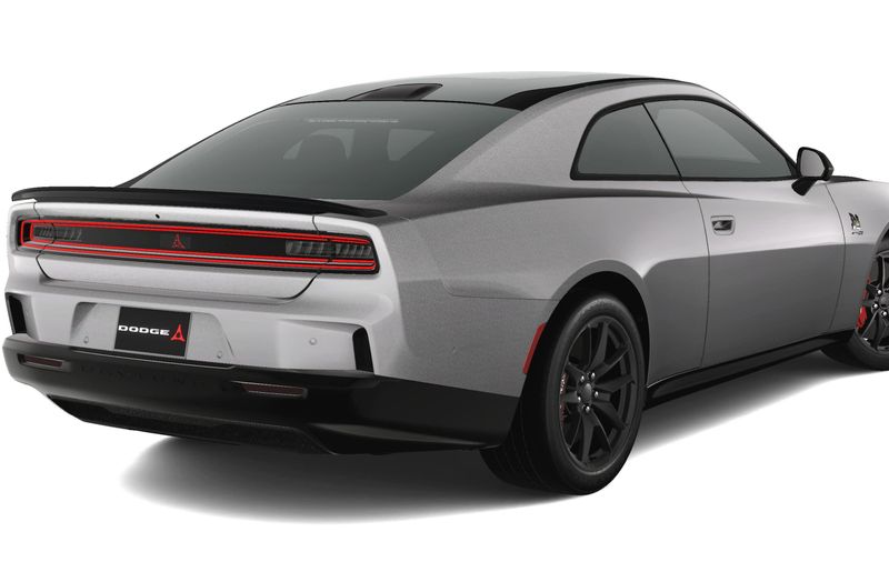 2024 Dodge Charger DAYTONA SCAT PACK AWDImage 2