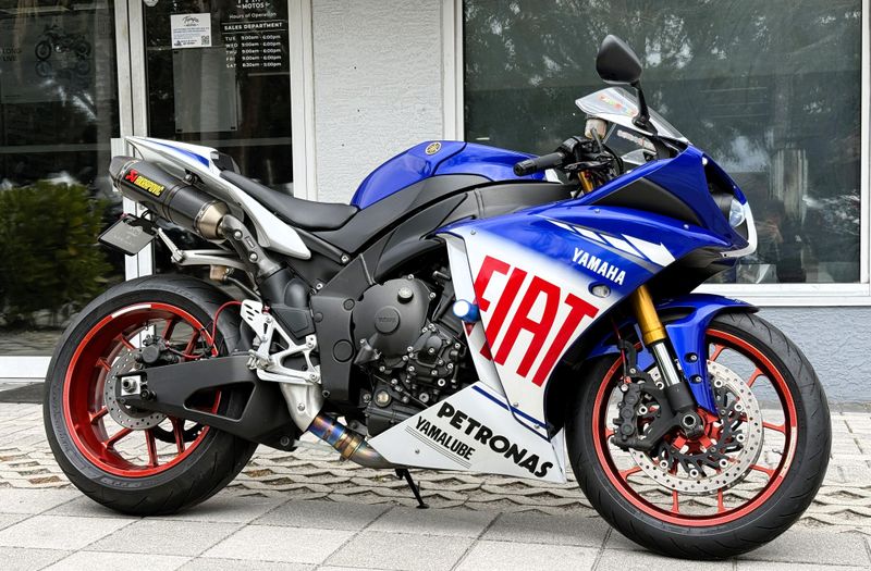 Used 2010 Yamaha YZF R1 LE 