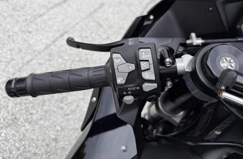 2024 Kawasaki Ninja ZX-10R ABS 