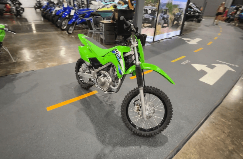 New 2026 Kawasaki KLX 140R Image 16