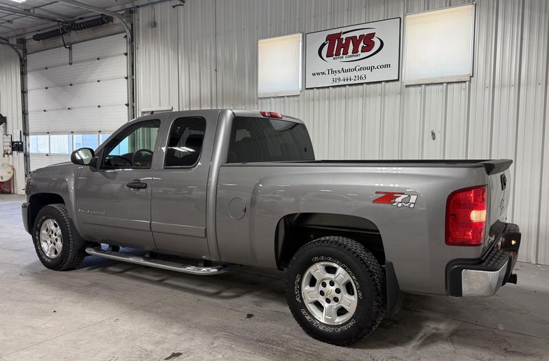 Used 2007 Chevrolet Silverado 1500 LT w/1LTImage 12