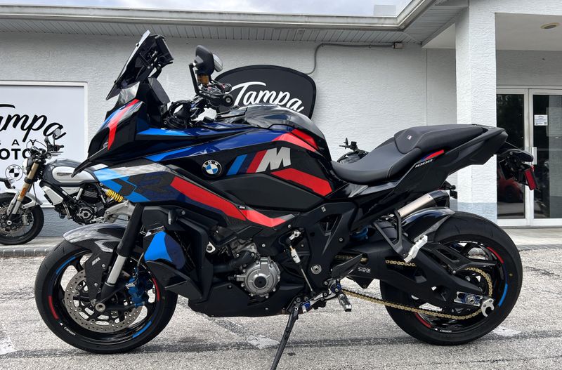 2024 BMW M 1000 XR