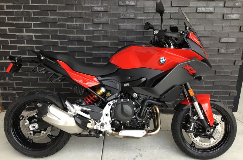 New 2025 BMW F 900 XR 