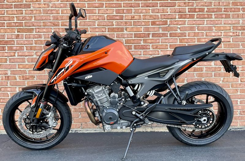 2024 KTM Duke 790Image 4