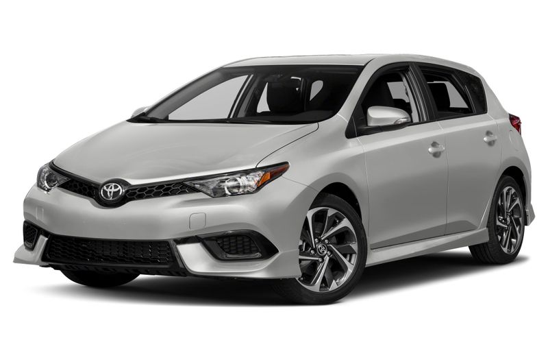 Used 2017 Toyota Corolla iM BaseImage 1