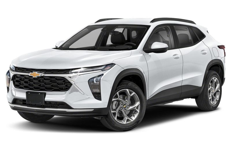Used 2024 Chevrolet Trax LSImage 1