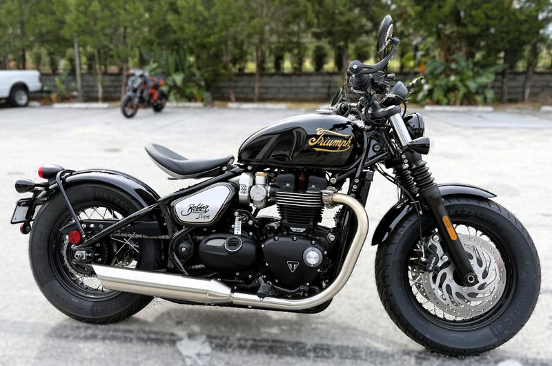 2025 Triumph Bonneville Bobber