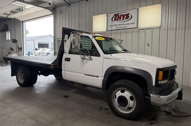 Used 1999 GMC Sierra C3500 HD Chassis Image 1