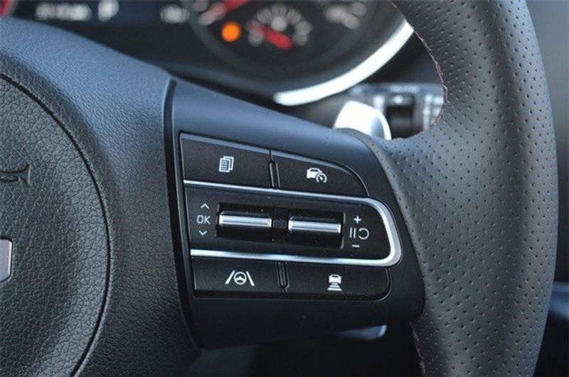 2023 Kia Stinger GT2Image 21
