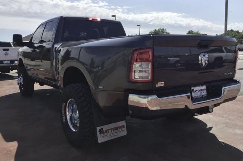 2024 RAM 3500 Tradesman Crew Cab 4x4 8