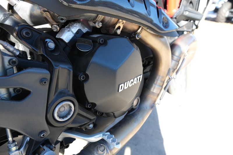 2017 Ducati MONSTER 1200 RImage 3