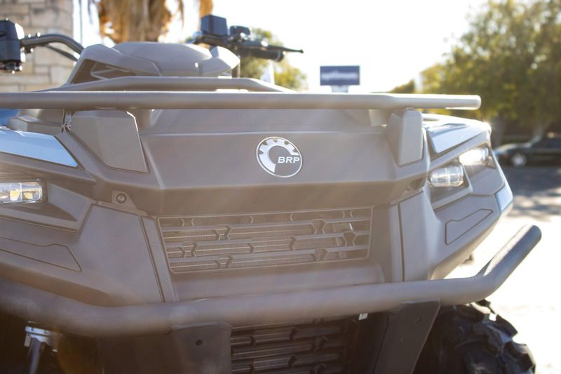 NEW 2026 CAN-AM OUTLANDER XT 700 Image 12