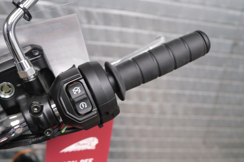 NEW 2025 INDIAN MOTORCYCLE SUPER SCOUT LIMITED WITH TECHNOLOGY PACKAGE Image 18