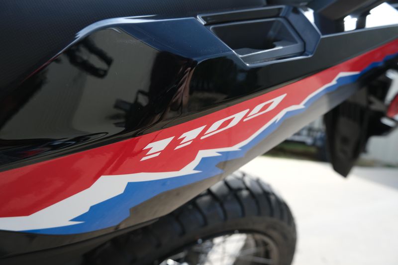 2024 Honda AFRICA TWIN DCT GRAND PRIX REDImage 10