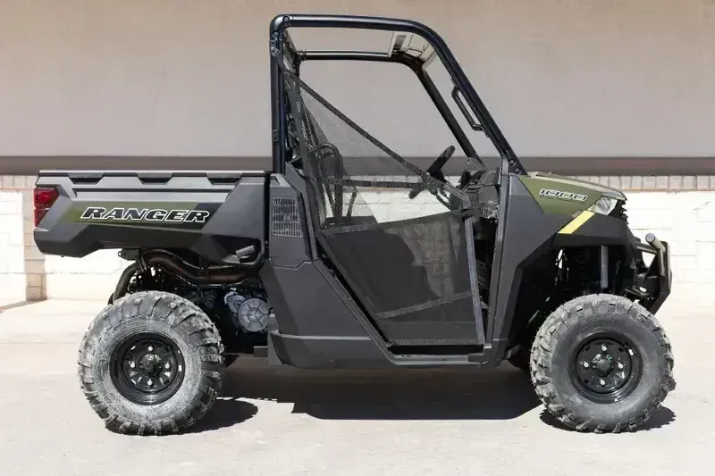 NEW 2026 POLARIS RANGER 1000 Image 2