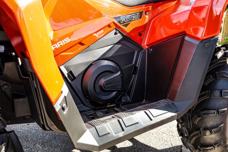 New 2025 Polaris SPORTSMAN 450 HO EPS  ORANGE RUST Image 17