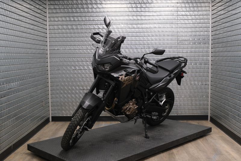 NEW 2026 HONDA AFRICA TWIN DCT Image 7