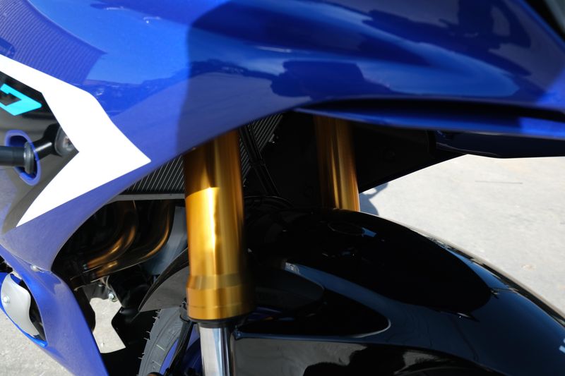 2025 Yamaha YZFR7 TEAM BLUEImage 20