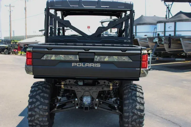 2025 Polaris RANGER CREW XP 1000 PREMIUM PURSUIT CAMO Image 8