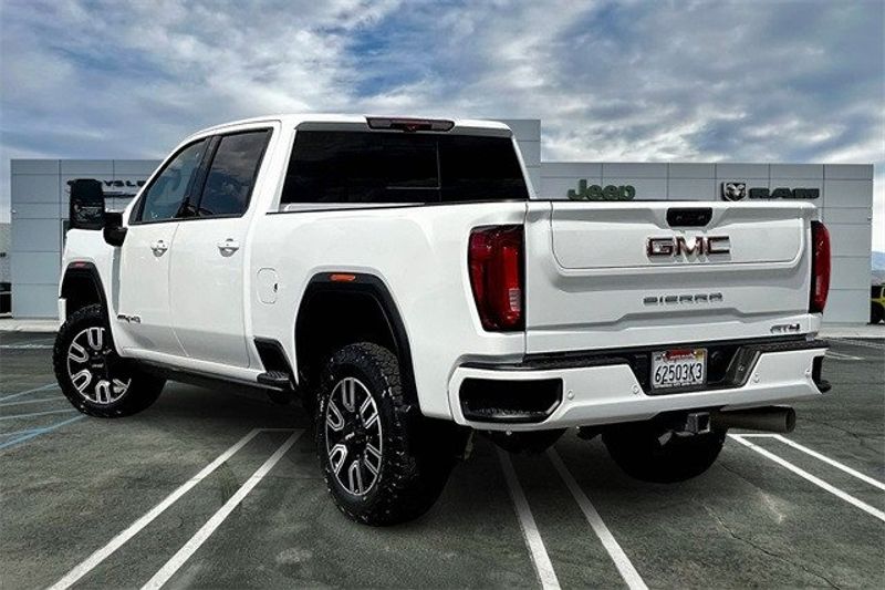 2022 GMC Sierra 2500HD AT4Image 10