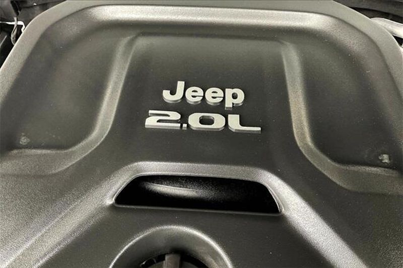 2021 Jeep Wrangler Sport SImage 32