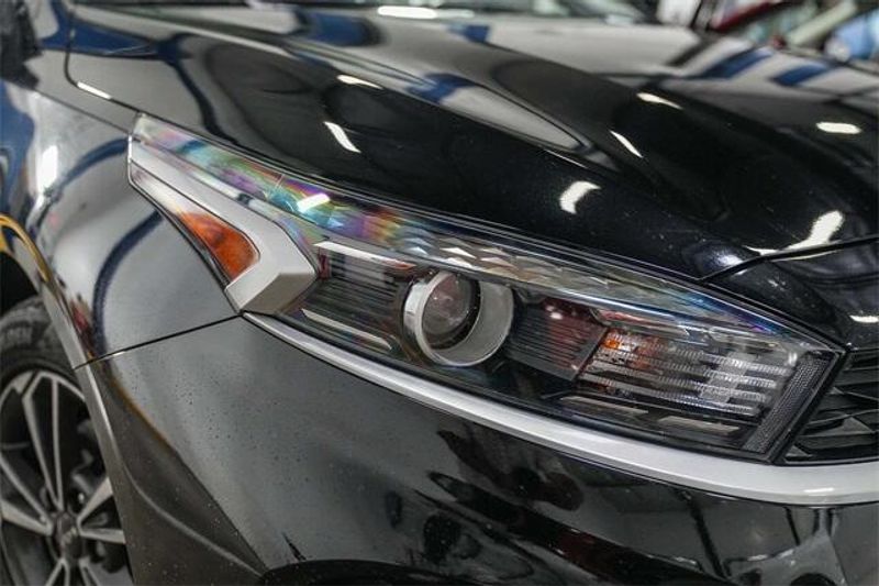 2024 Kia Forte LXSImage 10