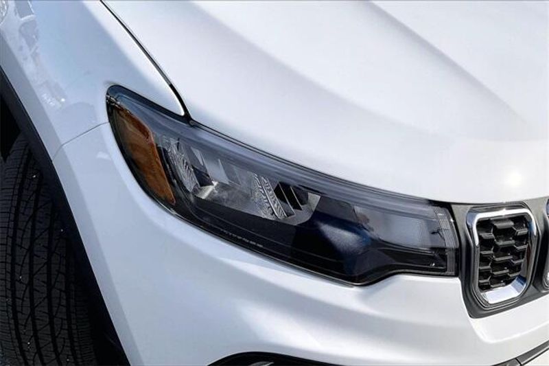 New 2026 Jeep Compass Latitude 4x4Image 11