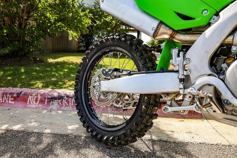 New 2026 Kawasaki KX450  LIME GREEN Image 14