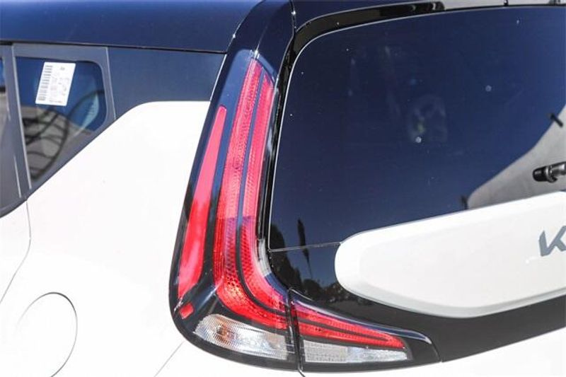 New 2025 Kia Soul SImage 18