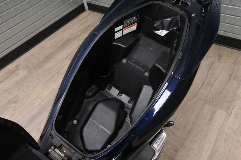 USED 2018 HONDA PCX 150 Image 16