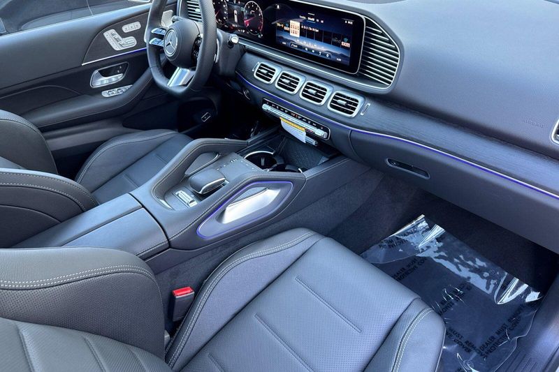 New 2026 Mercedes-Benz GLE-Class GLEGLE 580Image 14