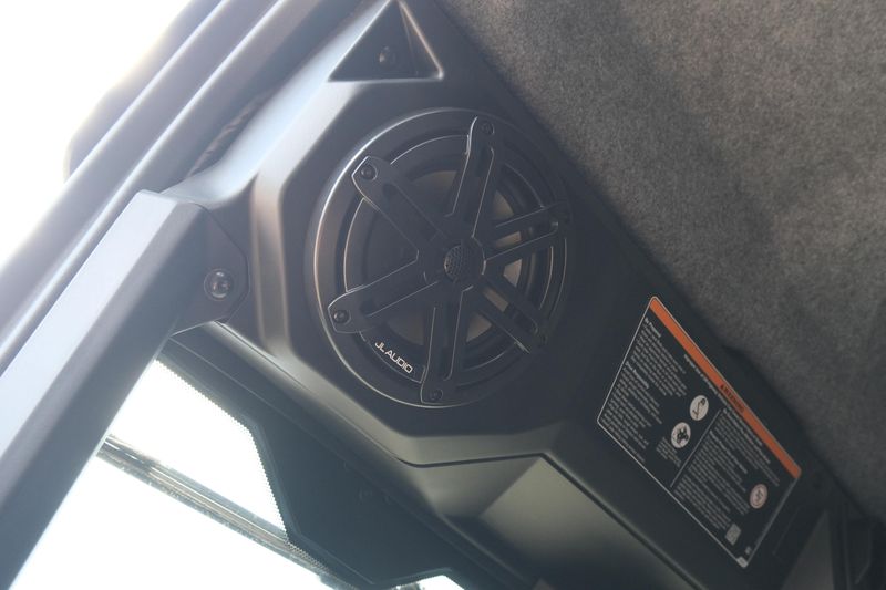 NEW 2026 CAN-AM DEFENDER MAX LIMITED CAB HD11 Image 14