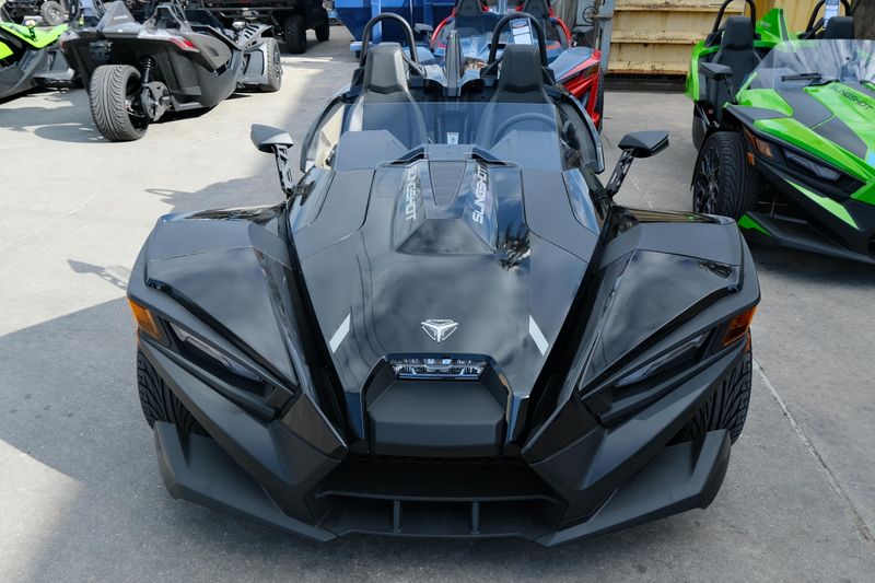 NEW 2025 POLARIS SLINGSHOT SL AUTODRIVE Image 8