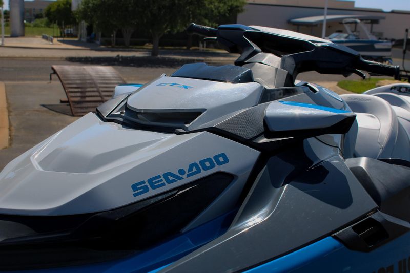 2020 SEADOO GTX 170 BLUE Image 13