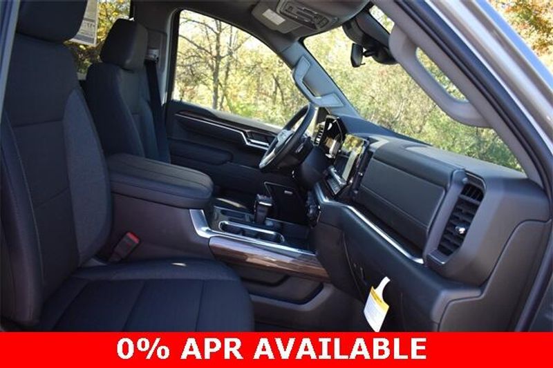 New 2026 Chevrolet Silverado 1500 RSTImage 13