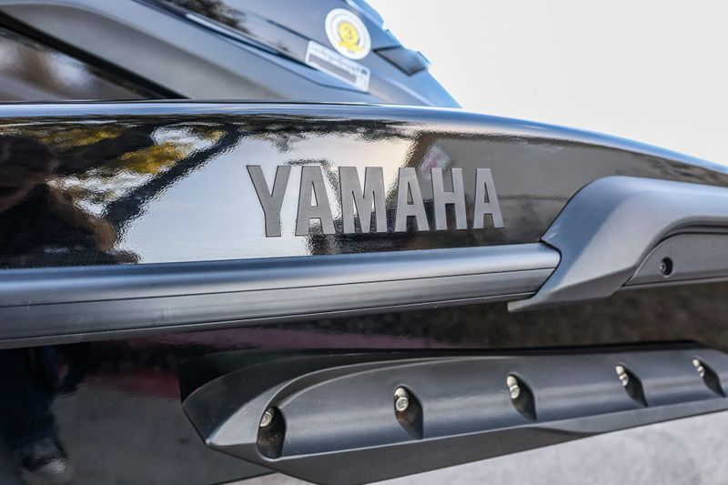 2025 Yamaha FX CRUISER SVHO WITH AUDIO BLACK Image 12