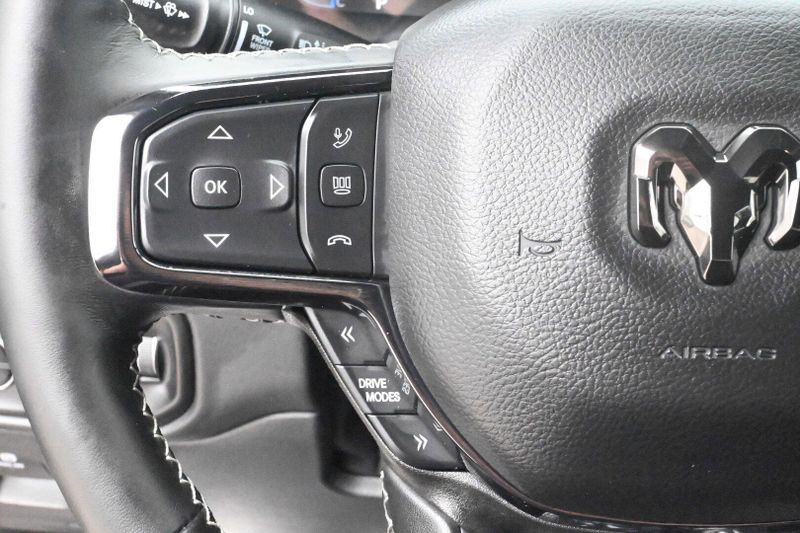2025 RAM 1500 LimitedImage 26