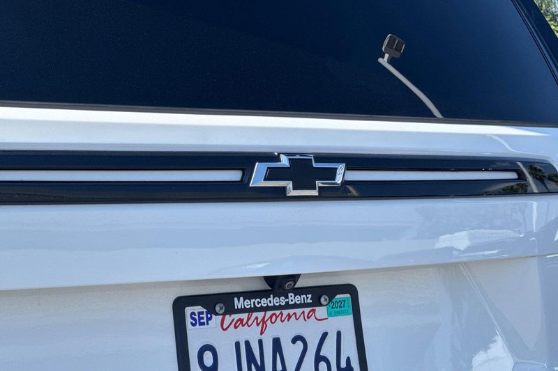 Used 2023 Chevrolet Suburban RSTImage 35