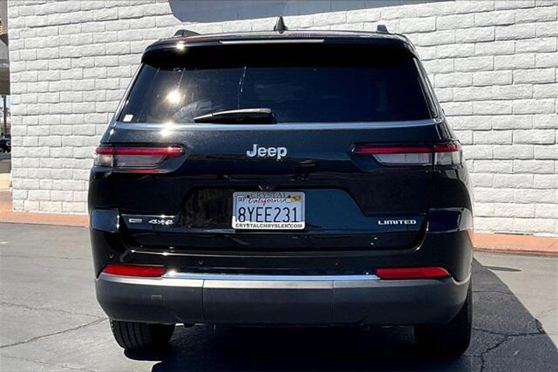 2021 Jeep Grand Cherokee L LimitedImage 3