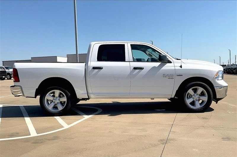 2024 RAM 1500 Classic Tradesman Crew Cab 4x4 5