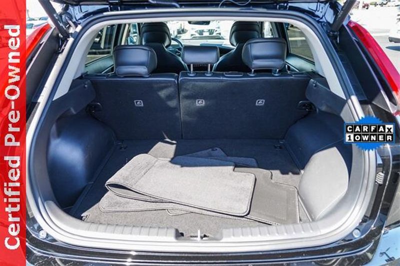 Used 2024 Kia Niro Plug-In Hybrid SXImage 28